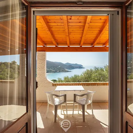 Villa Kyria - Seaview Dream Vacation Villa Torre delle Stelle