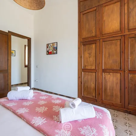 Villa Kyria - Seaview Dream Vacation * Torre delle Stelle